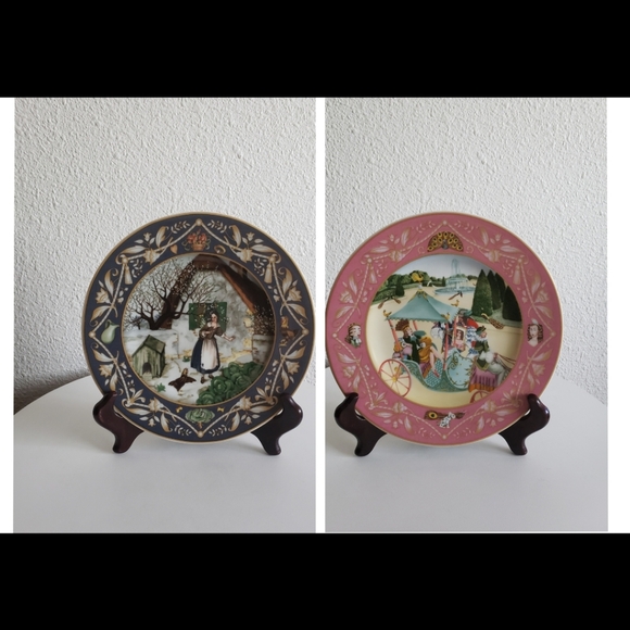 Villeroy Boch Heinrich Germany Pair Collectable Plates. The french fairy tales